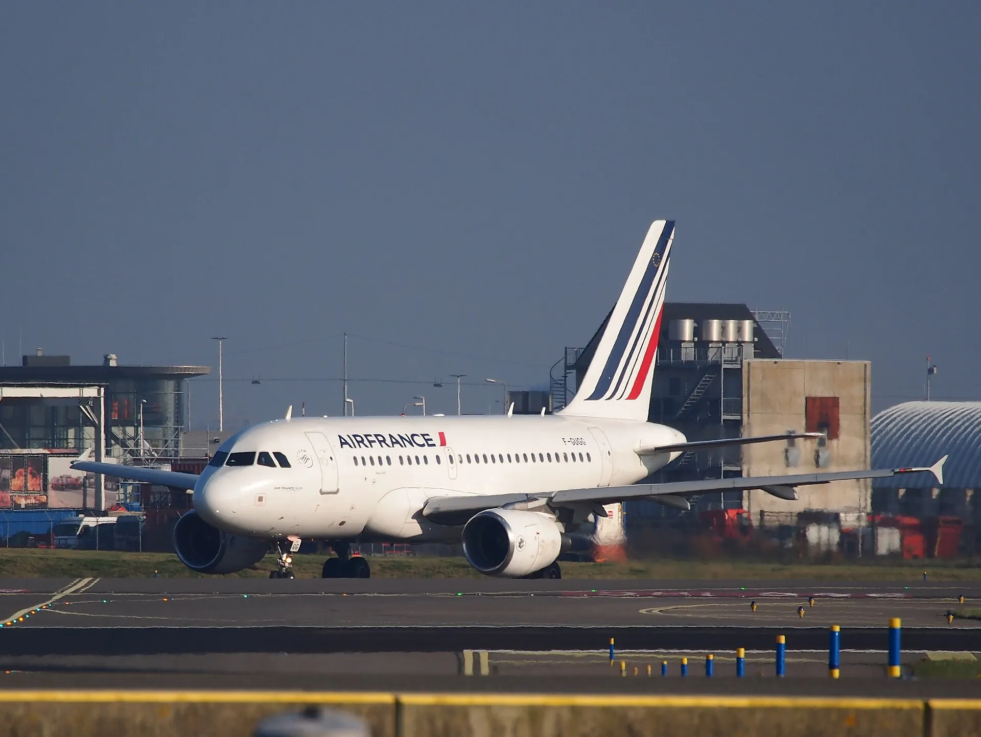 Ещё четыре месяца: Air France переносит окончательный вывод Airbus A318 на март 2027 года
