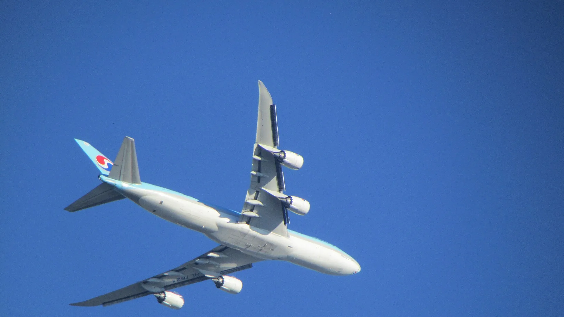 Boeing ремонтирует треснувшие детали новых президентских самолётов 747-8 на фоне перерасхода в три миллиарда долларов