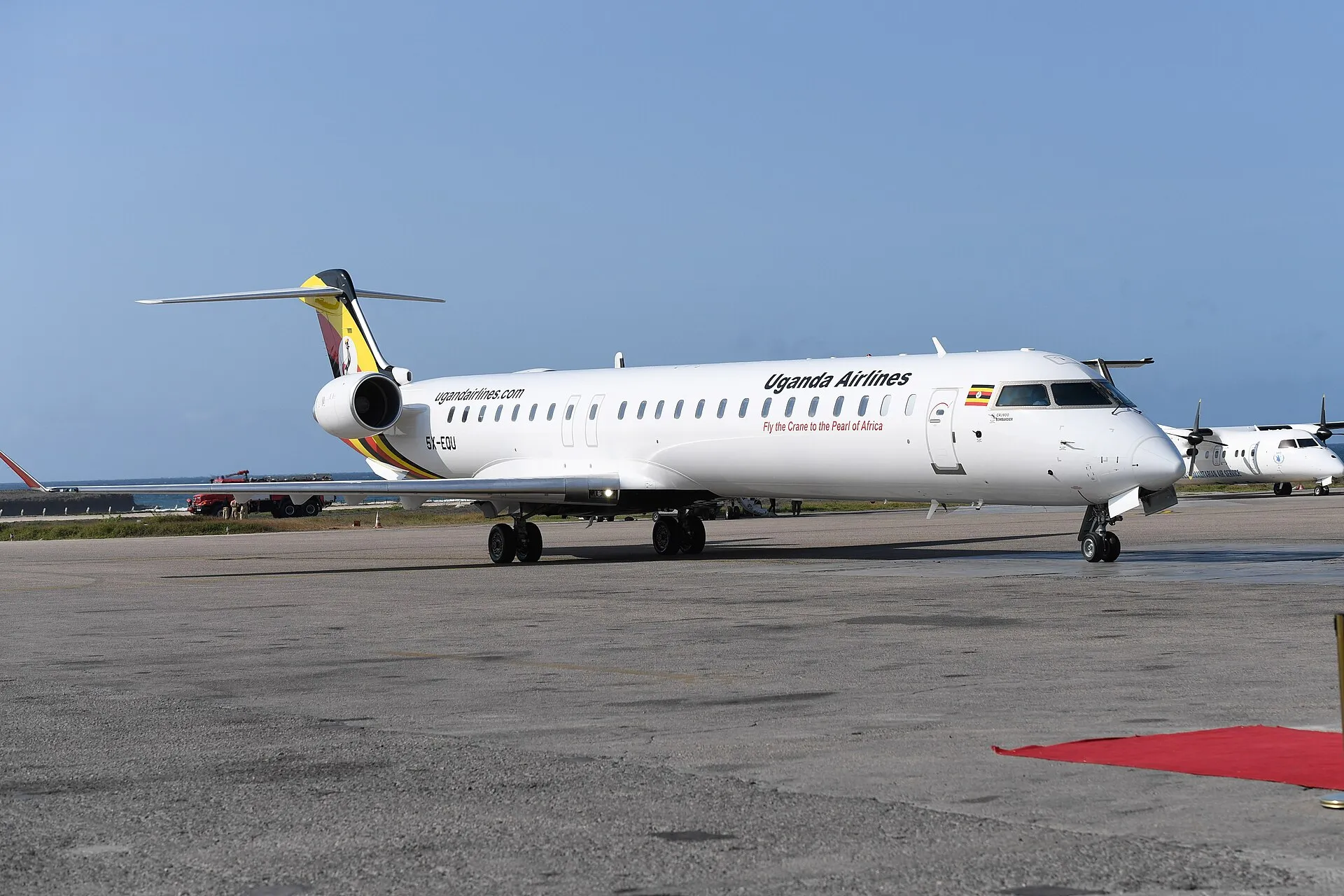 25 лет спустя: American Airlines вернется в Неаполь на Bombardier CRJ700 из-за веса