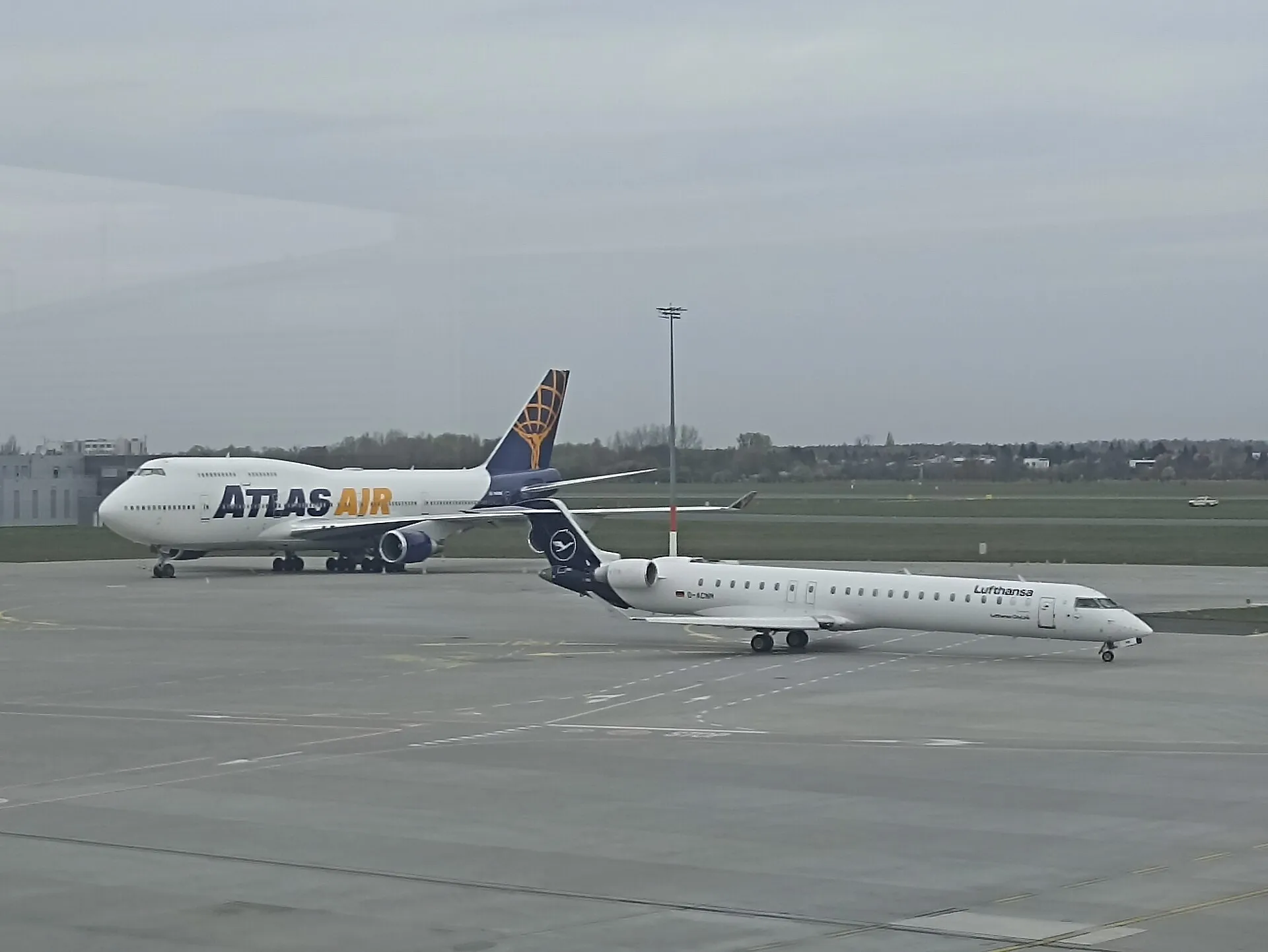 Роскошь в эконом-классе? Lufthansa представляет дорожные наборы на дальнемагистральных автобусных рейсах