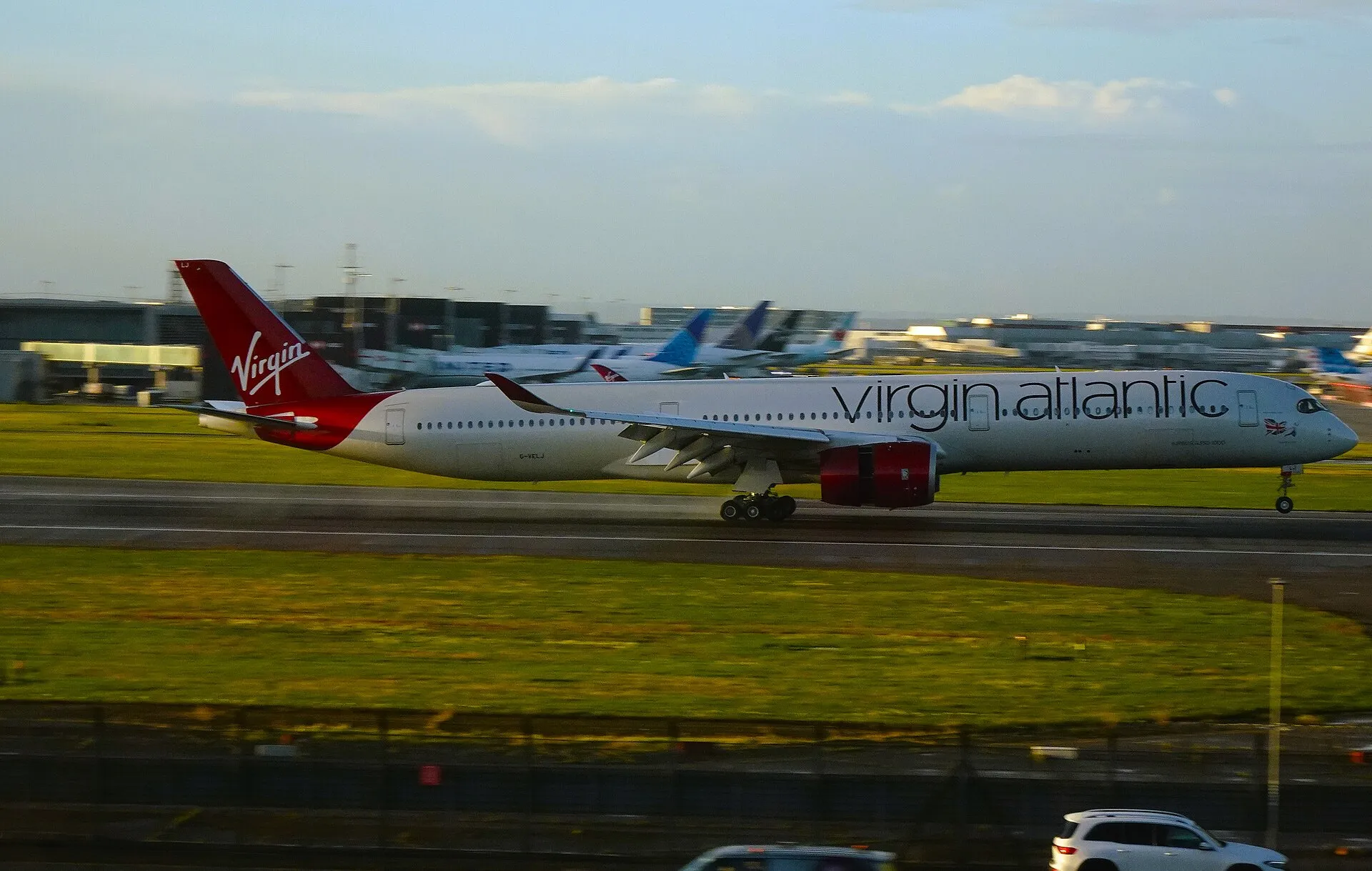 Virgin Atlantic исключила 25 дальнемагистральных направлений из Лондона: полный список см.