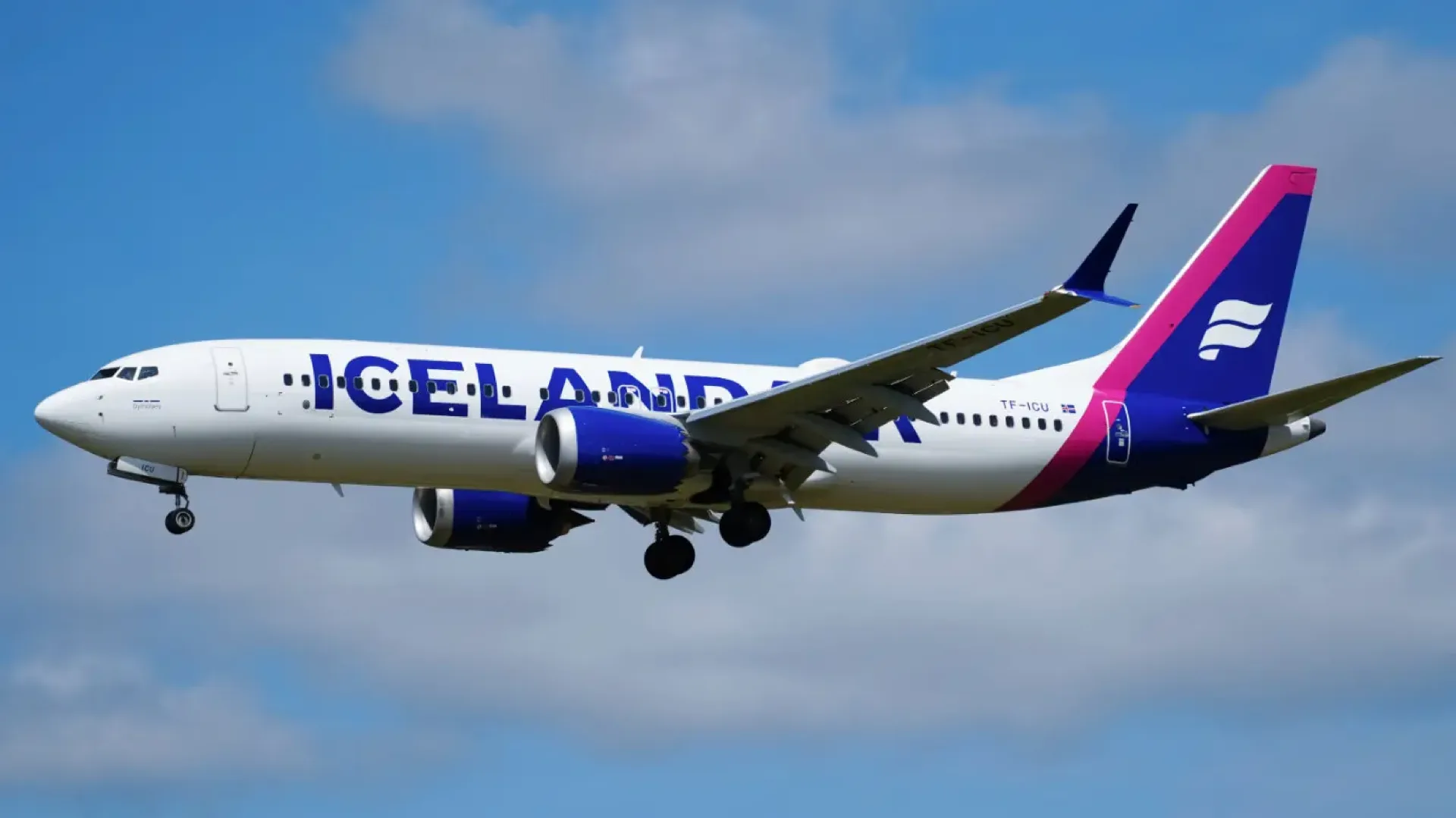Which Boeing 737 is the MAX
